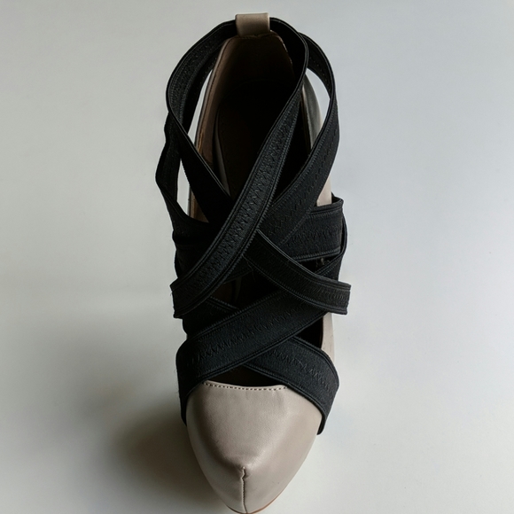 Colin Stuart Elastic Wrap Pumps - Picture 5 of 5